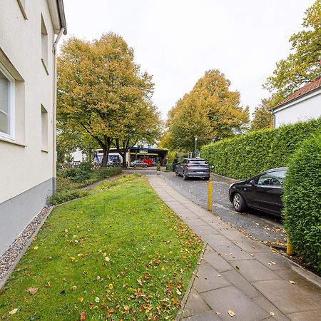 Have-A-Nice-Stay - U-Bahn Nach Hamburg 150M- Baecker & Restaurants 200M - Lidl 800M - Zentrum 1,5Km Аренсбург Екстер'єр фото
