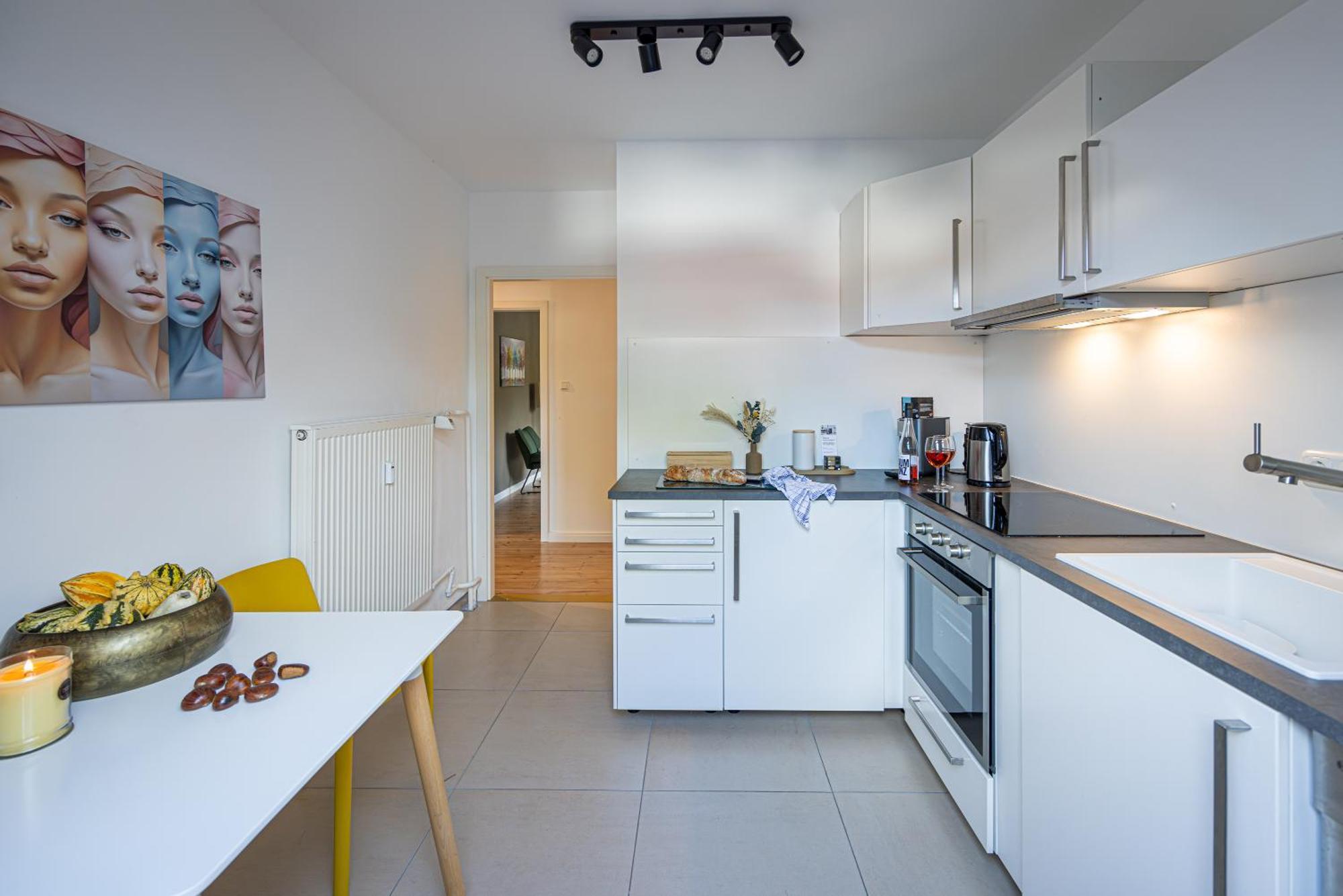 Have-A-Nice-Stay - U-Bahn Nach Hamburg 150M- Baecker & Restaurants 200M - Lidl 800M - Zentrum 1,5Km Аренсбург Екстер'єр фото