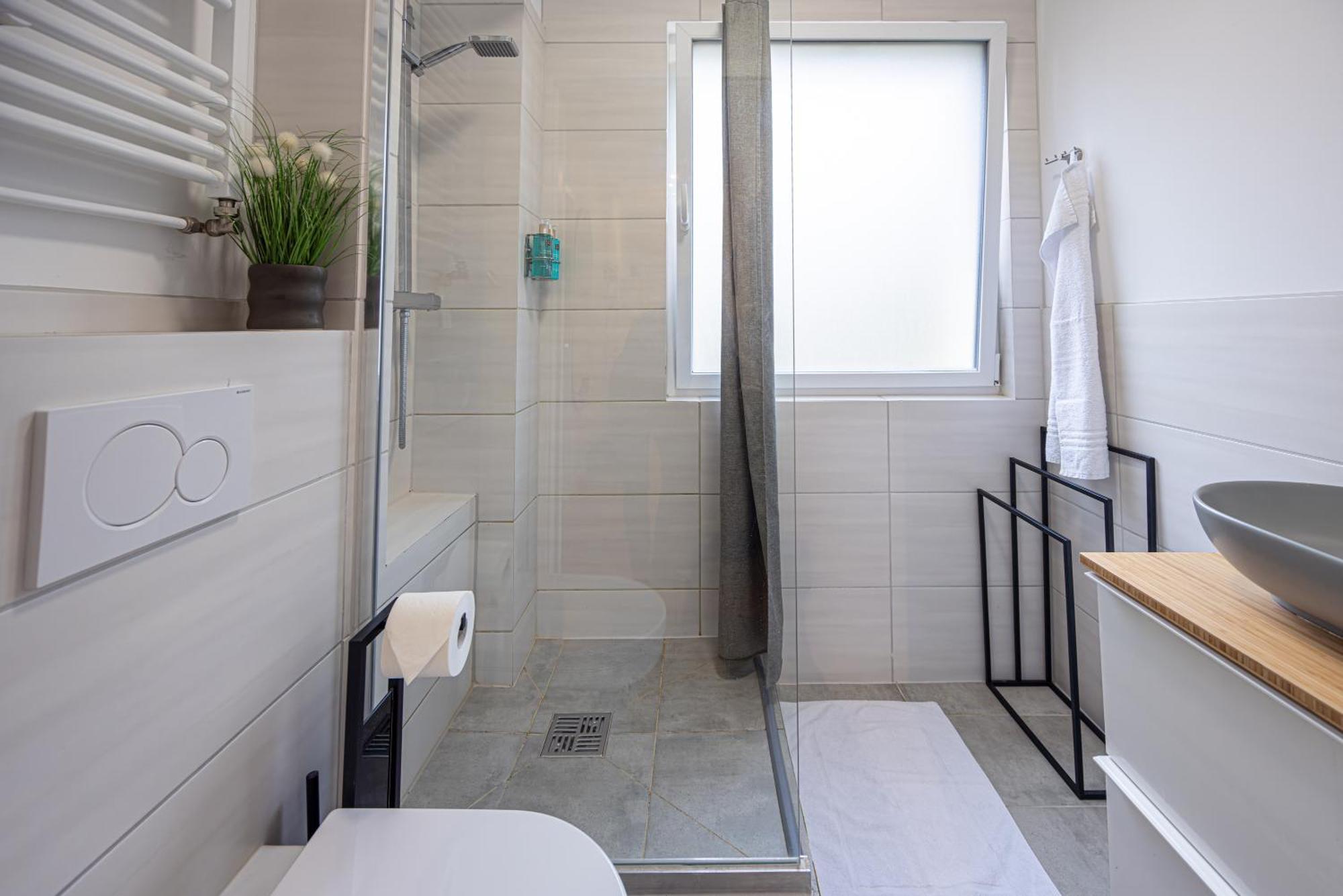 Have-A-Nice-Stay - U-Bahn Nach Hamburg 150M- Baecker & Restaurants 200M - Lidl 800M - Zentrum 1,5Km Аренсбург Екстер'єр фото