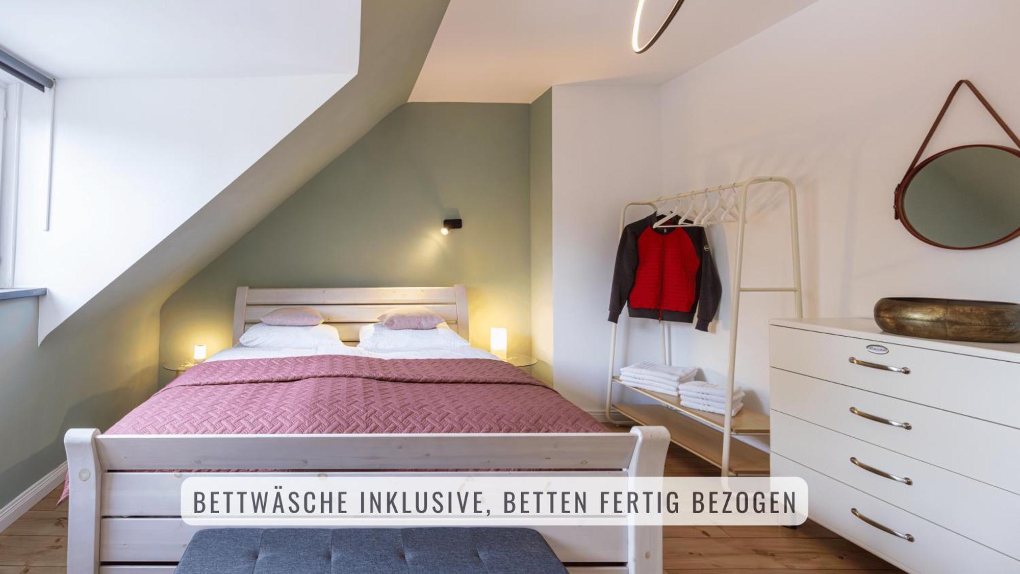 Have-A-Nice-Stay - U-Bahn Nach Hamburg 150M- Baecker & Restaurants 200M - Lidl 800M - Zentrum 1,5Km Аренсбург Екстер'єр фото